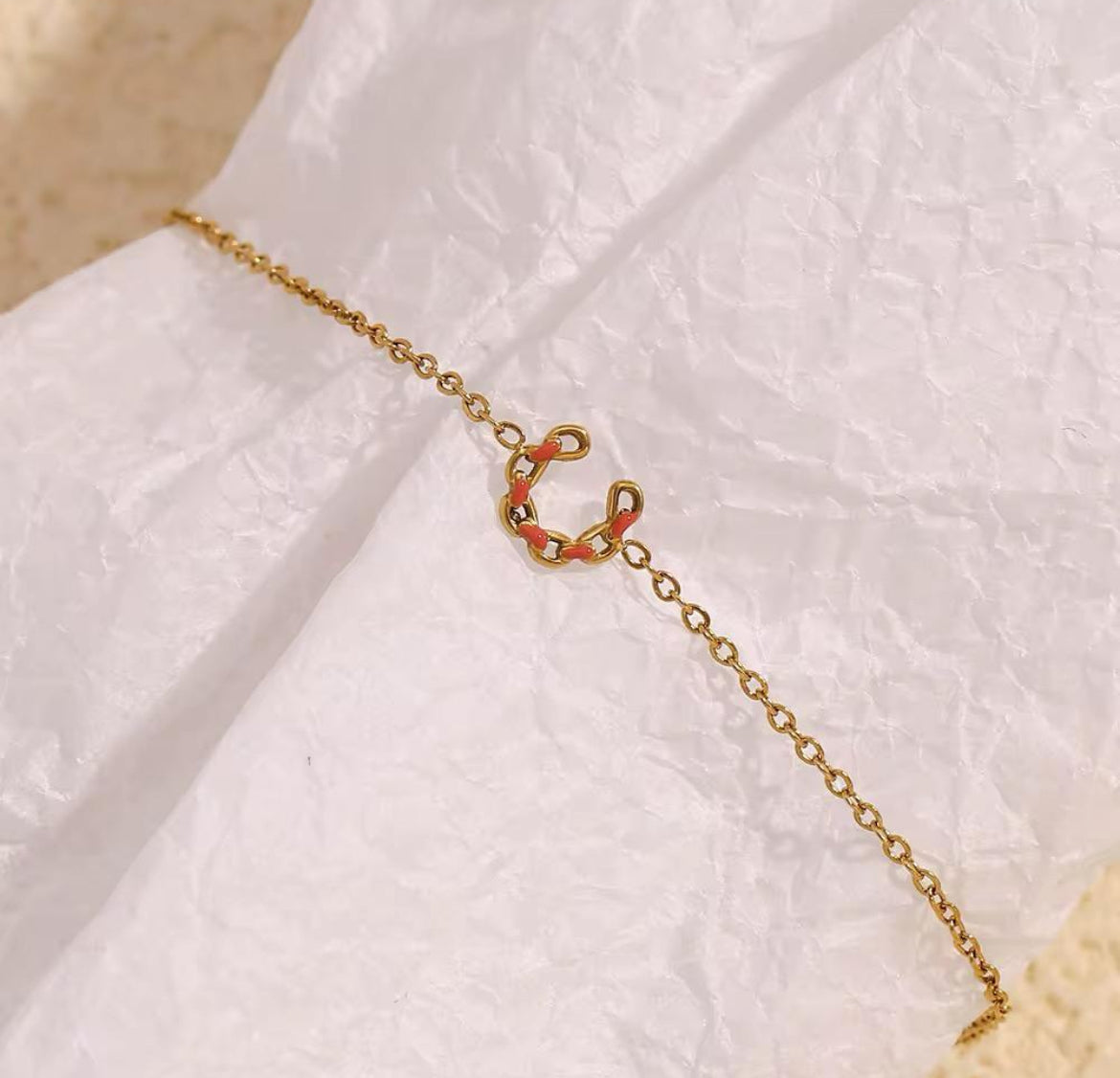 ID:0015_B | Brazalete de herradura delicada