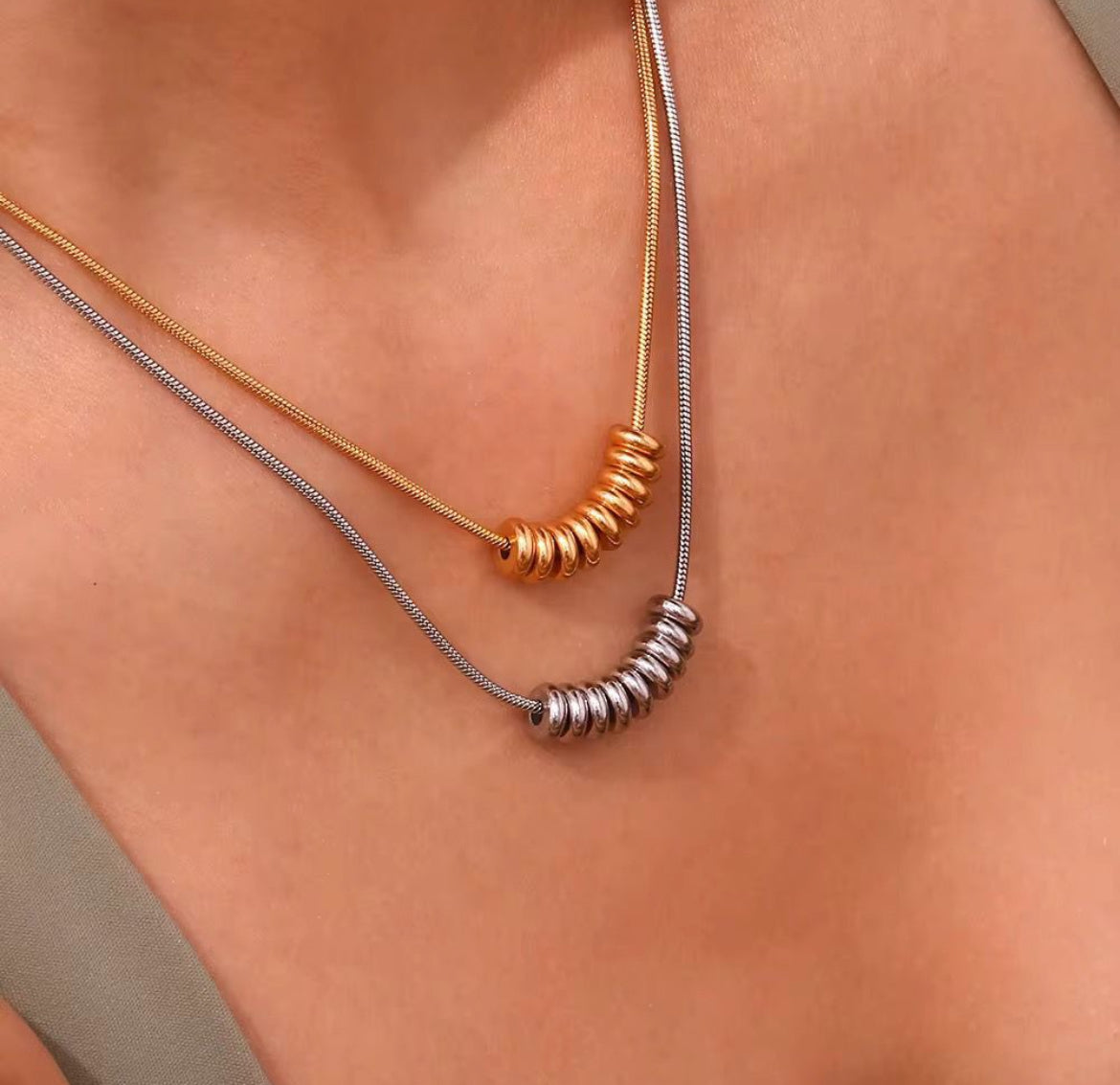 ID:0031_C | Colgante de anillos
