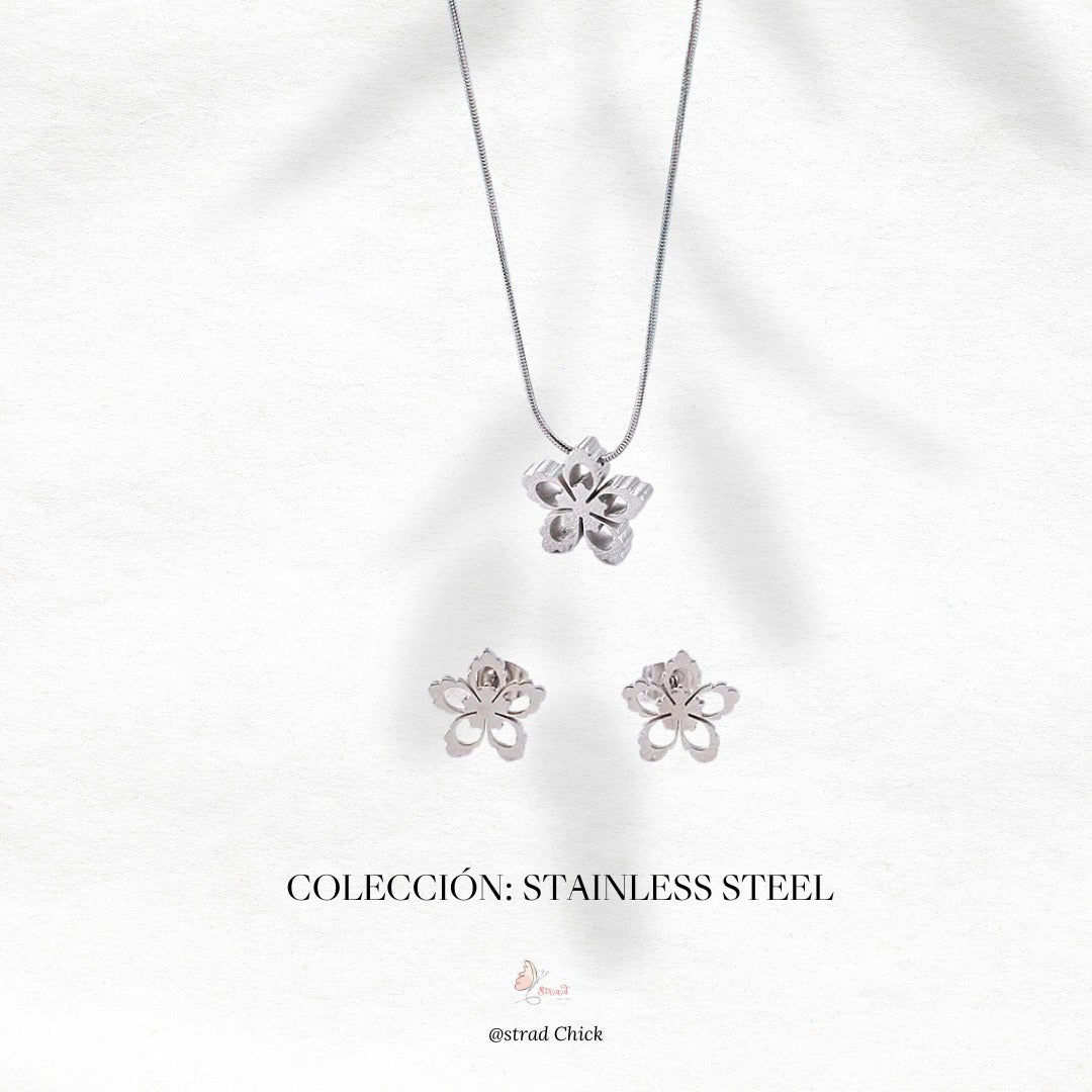 ID:0122 | SET Flor plateada(Aretes + Colgante)