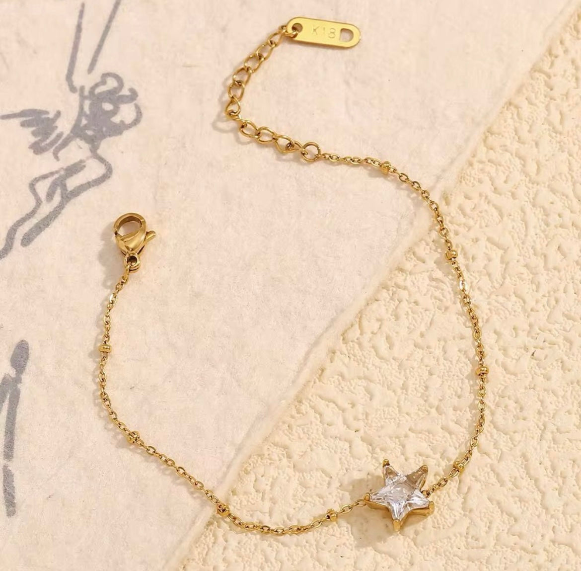 ID:0013_B | Brazalete de estrella delicada