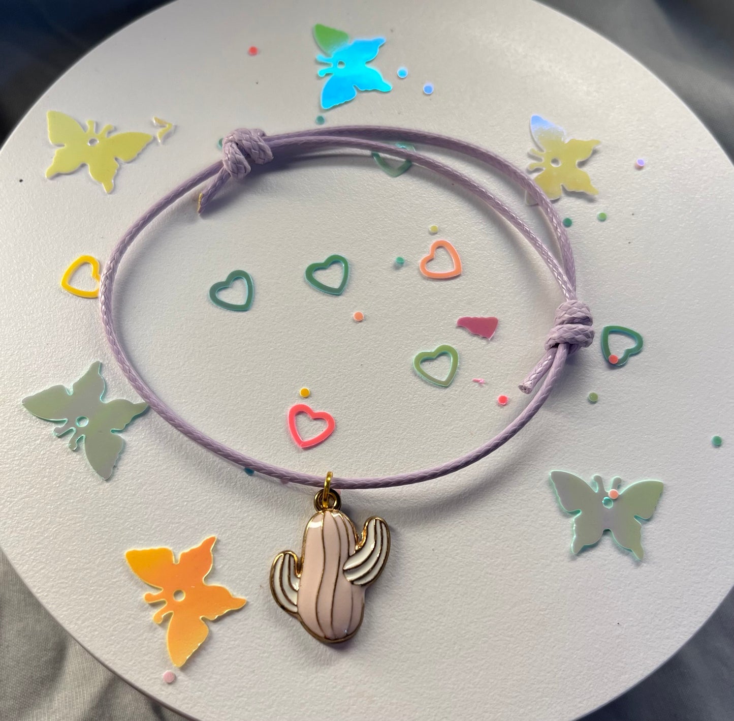 ID:0006_B | Brazalete de hilo