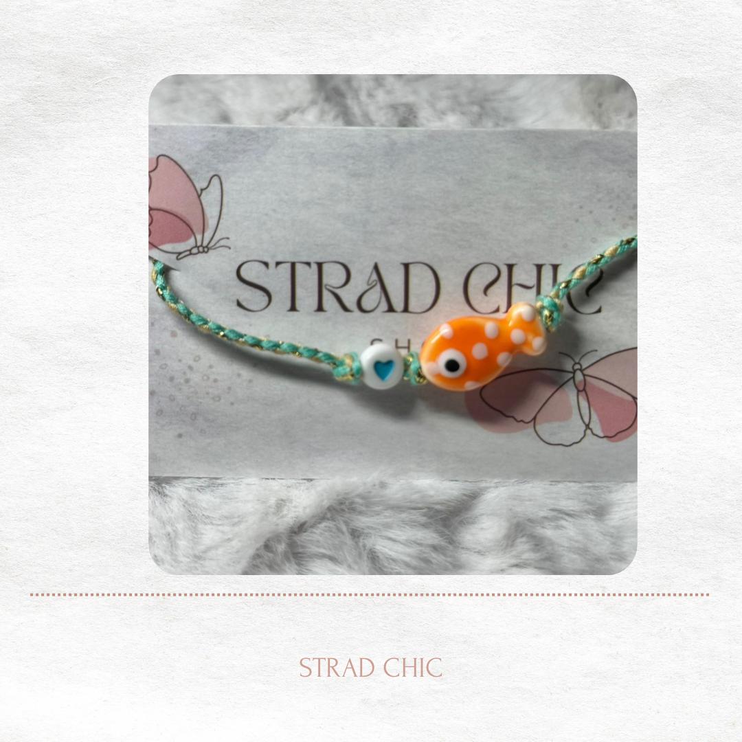 Colección de hilos con peces