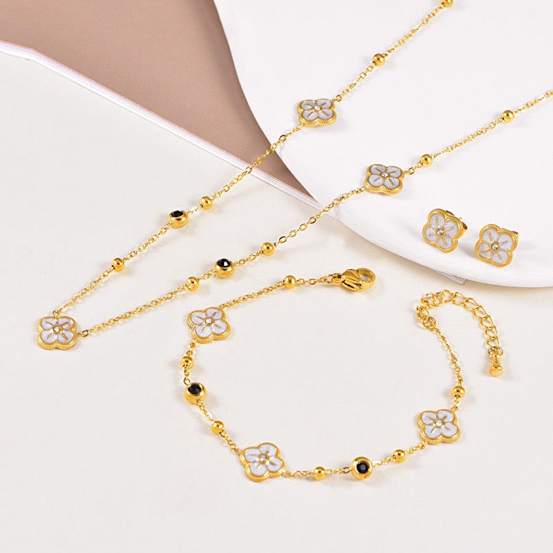 ID:0018_S | Set completo de (Aretes + Colgante + Brazalete)