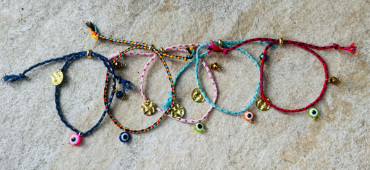 ID:0003_B | Brazalete Ojo de la suerte