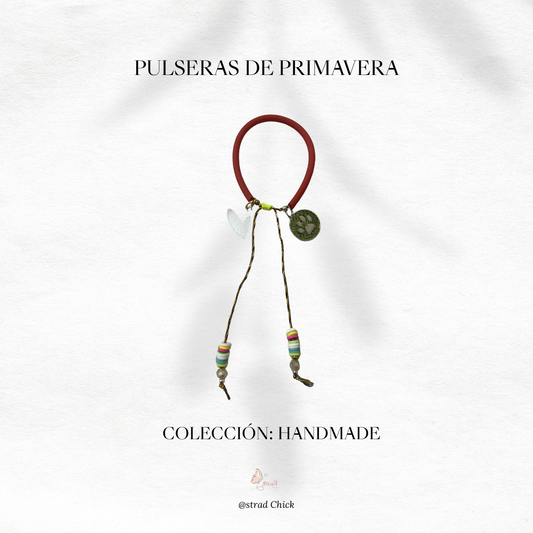 Pulseras Primaveras (Rojo corazón blanco y patita de perrito)