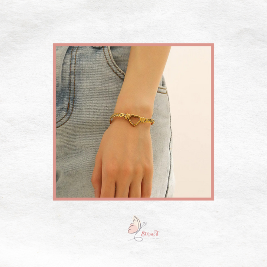 ID:0022_B | Brazalete de  Cadena dorada de corazón